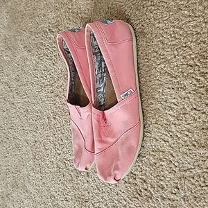 Toms Classics Pink Flats size 7